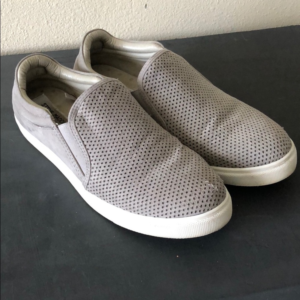 Steve Madden Slip-on Sneakers